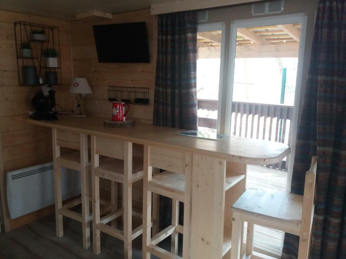 Gite Mobile Home Reamenage A Ugine Entre Albertville Et Annecy Exteriér fotografie